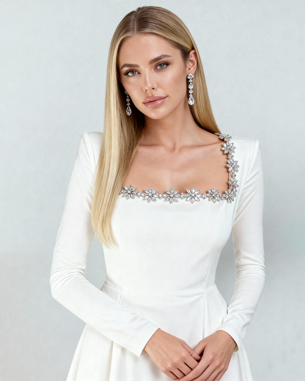 Carina | Abito in Velluto con Cristalli