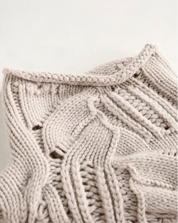 Aurora | Maglione a Trecce Dolcevita