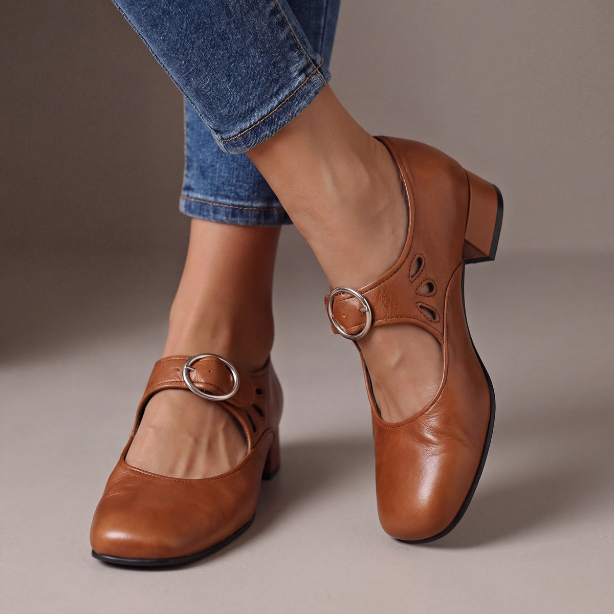 Alice | Scarpe Eleganti con Tacco Basso e Fibbia